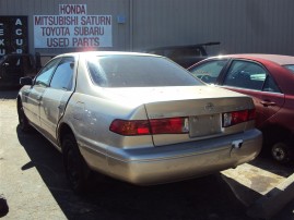 2000 TOYOTA CAMRY LE, 2.2L FED AUTO, COLOR GOLD, STK Z15901